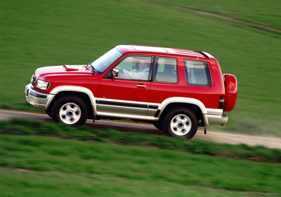  Opel Monterey DTI 16V RS 1998 года  (фото 15 из 24)